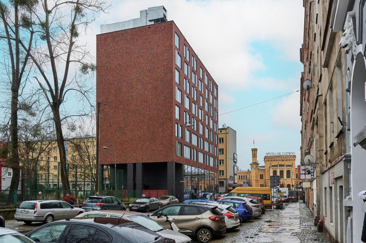 Gwarna Aparthotel City Center Wroclaw By Noclegi Renters Esterno foto