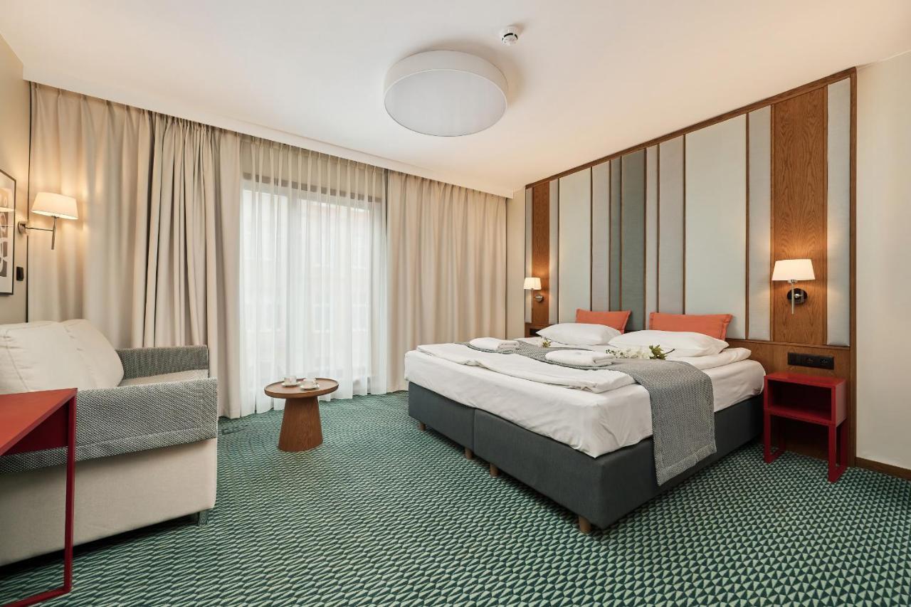 Gwarna Aparthotel City Center Wroclaw By Noclegi Renters Esterno foto