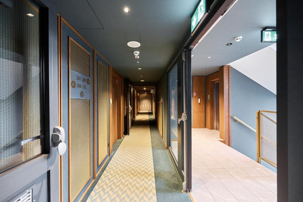 Gwarna Aparthotel City Center Wroclaw By Noclegi Renters Esterno foto