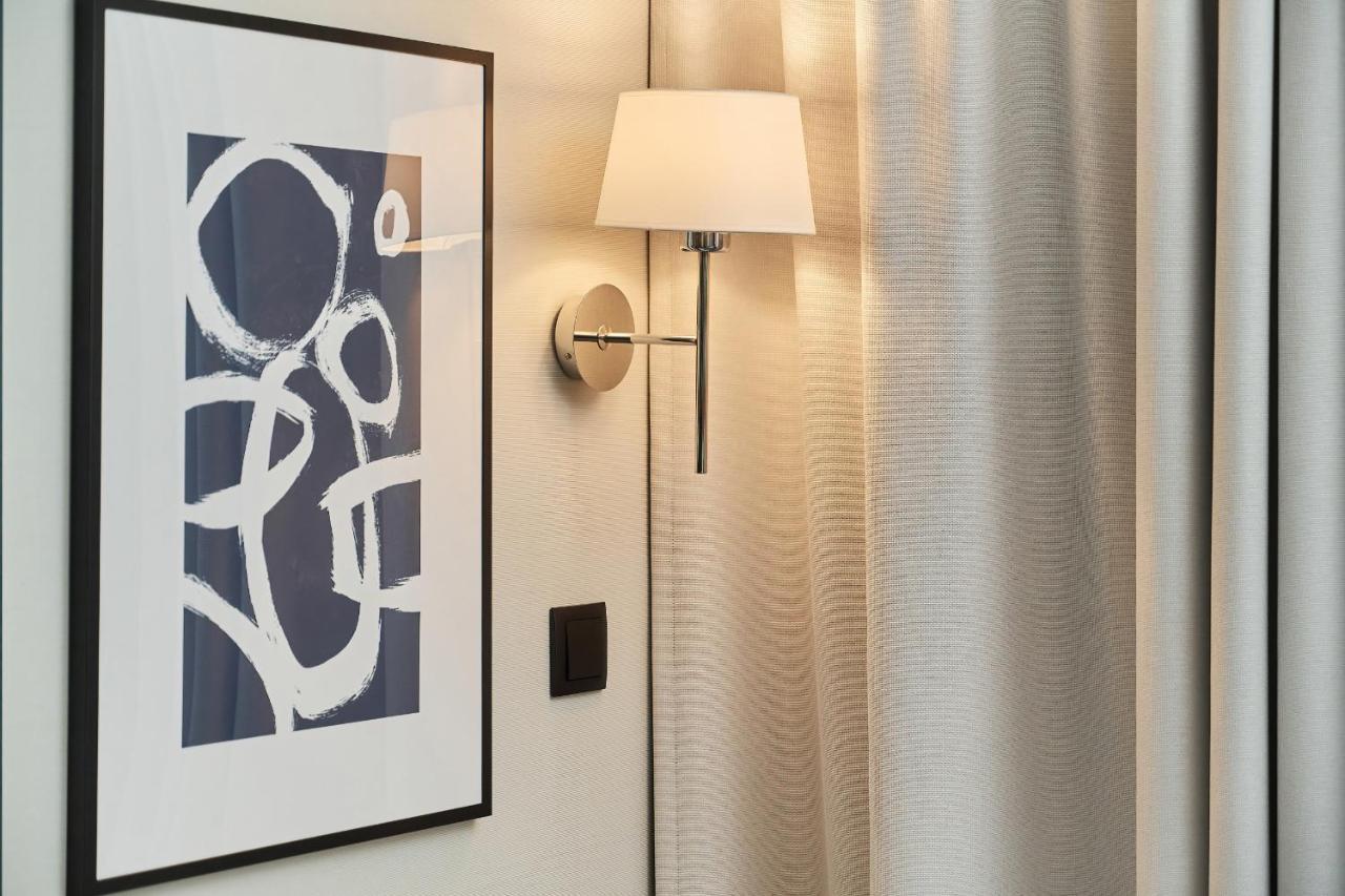 Gwarna Aparthotel City Center Wroclaw By Noclegi Renters Esterno foto