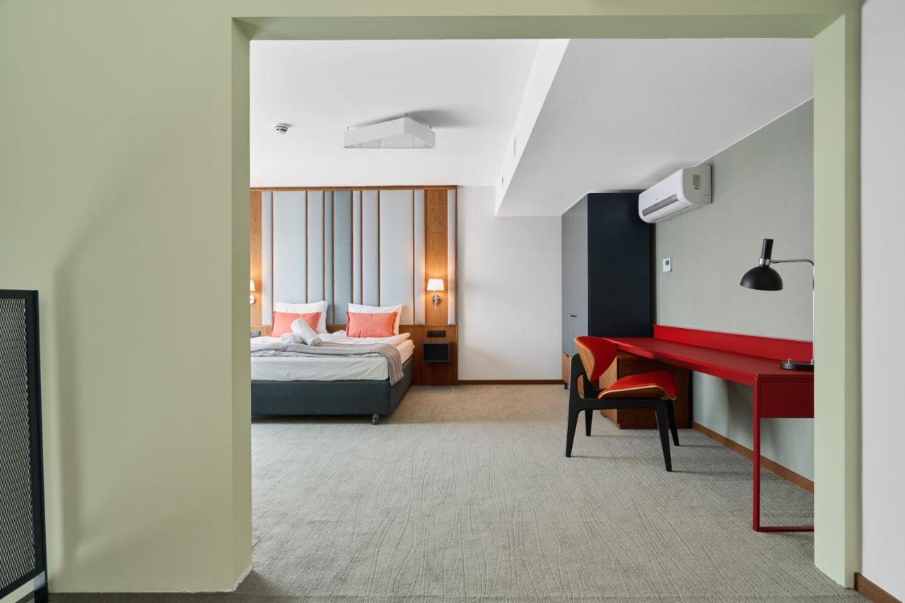 Gwarna Aparthotel City Center Wroclaw By Noclegi Renters Esterno foto