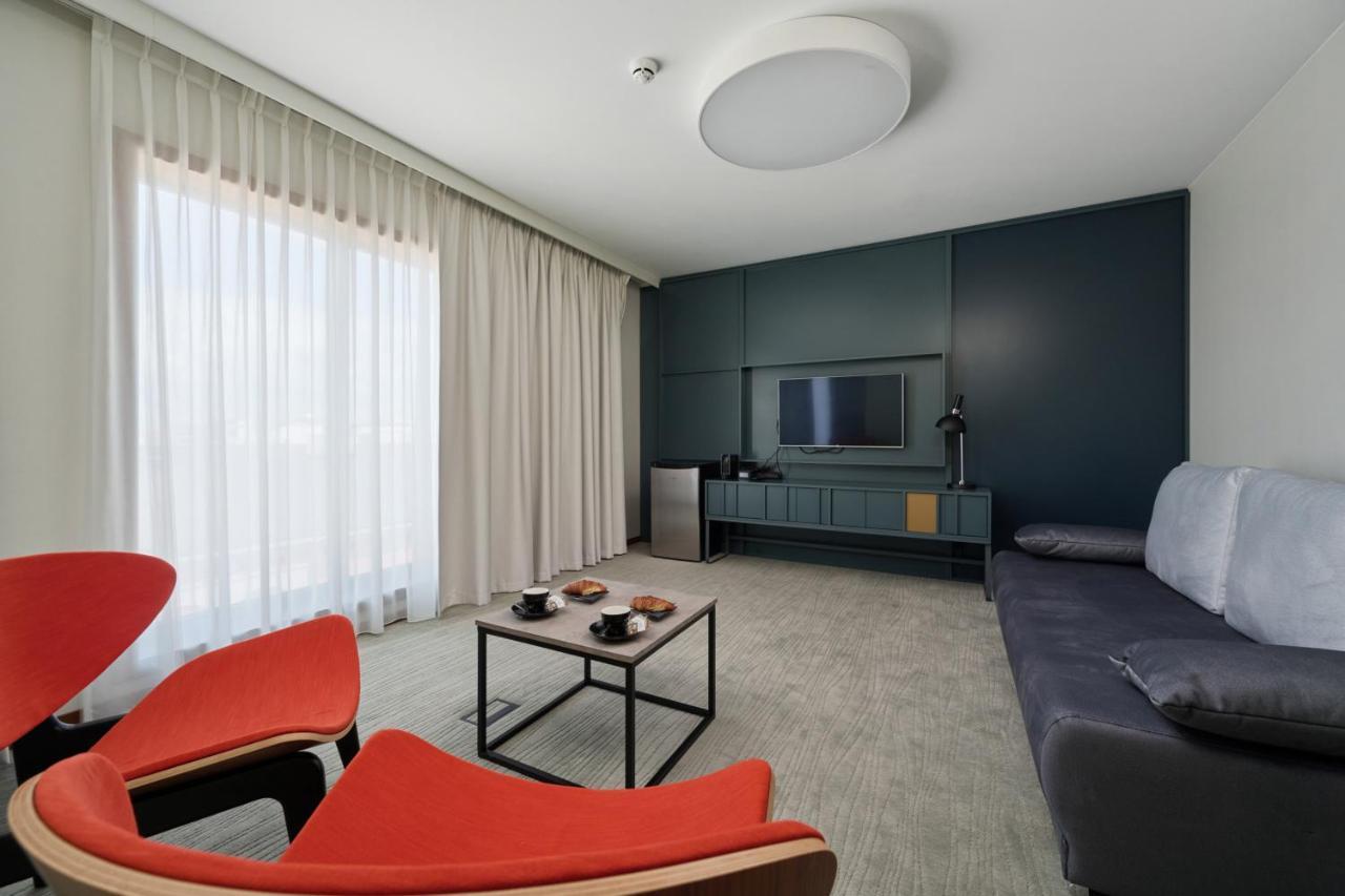 Gwarna Aparthotel City Center Wroclaw By Noclegi Renters Esterno foto