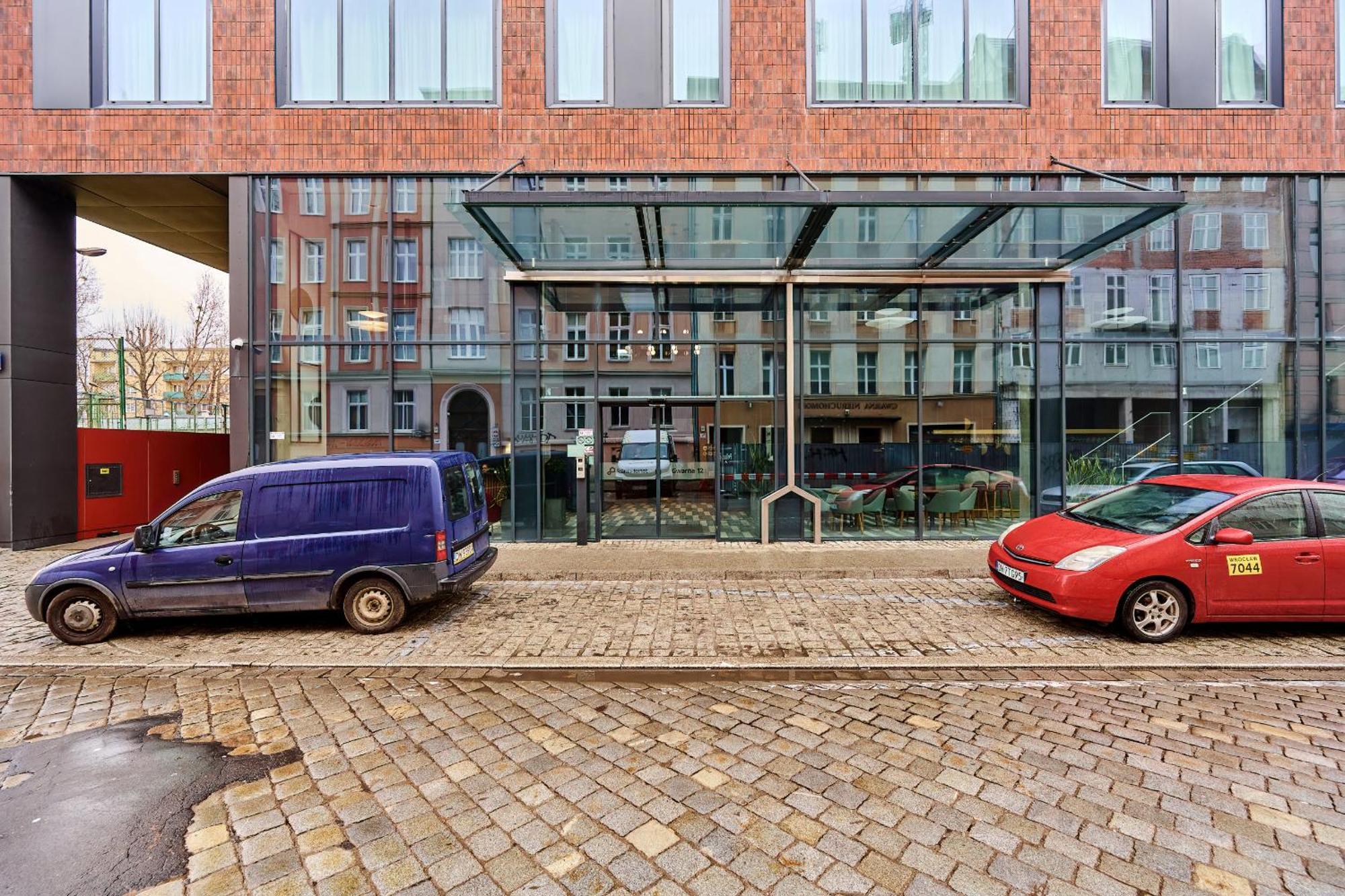 Gwarna Aparthotel City Center Wroclaw By Noclegi Renters Esterno foto